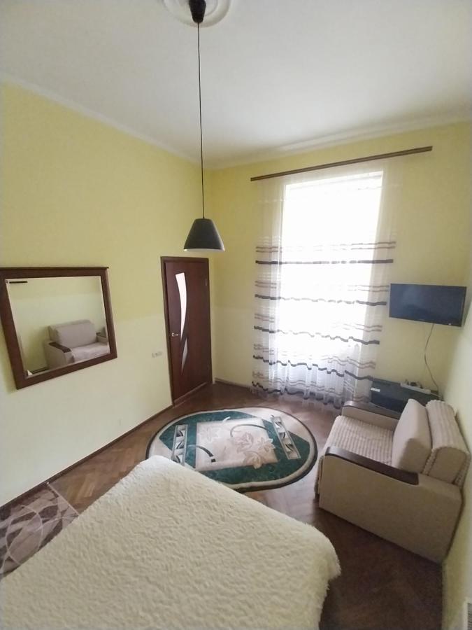 1Ком Апартаменты,Парковка,Улхорватская Lviv Kültér fotó